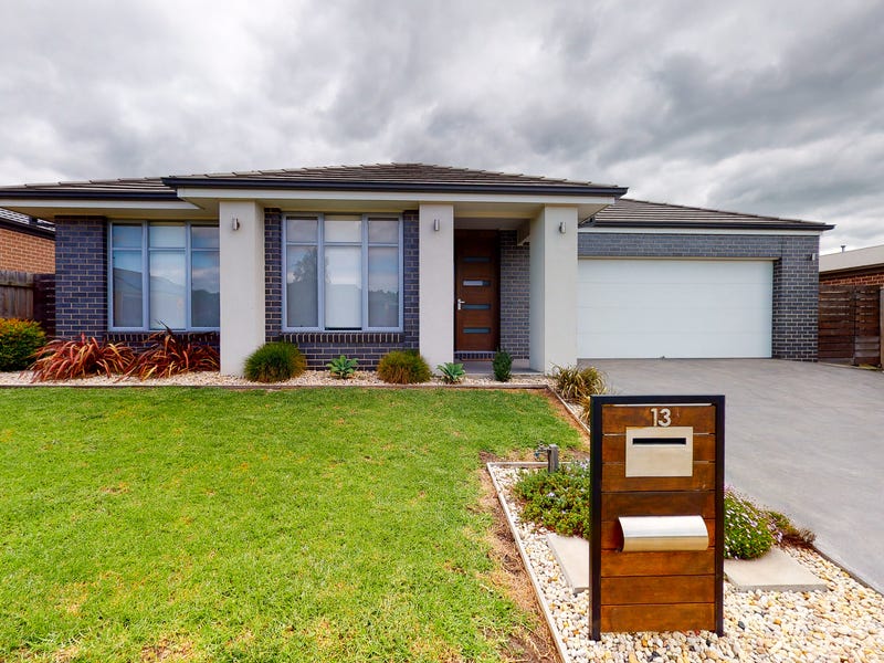 13 Mcnulty Drive, Traralgon, VIC 3844