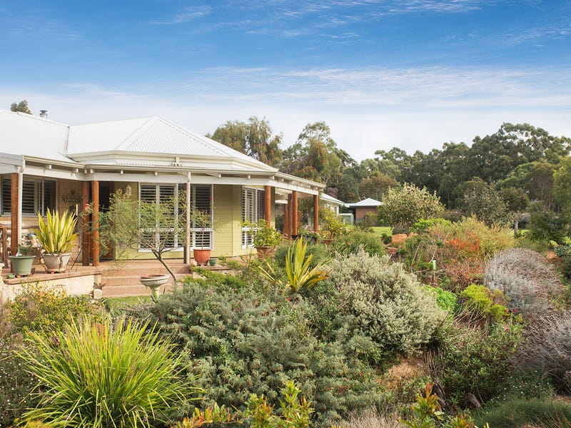 5 Mackay Road, Witchcliffe, WA 6286 Property Details