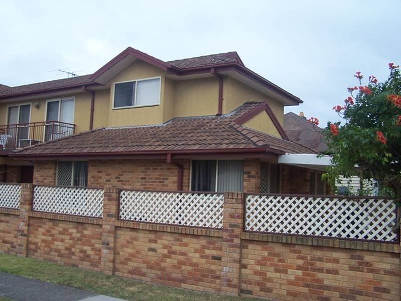 1/49 Everton St, Hamilton, NSW 2303 Property Details