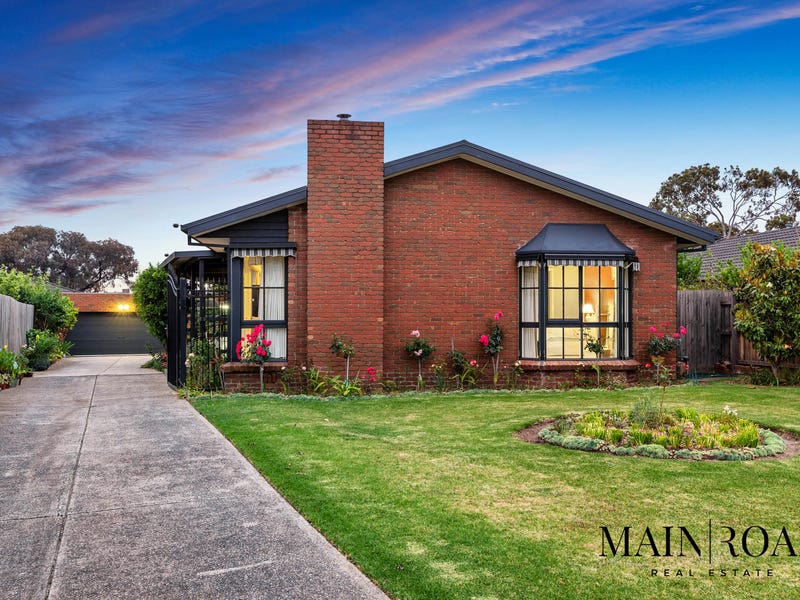 15 Turfan Close, Keilor Downs, VIC 3038