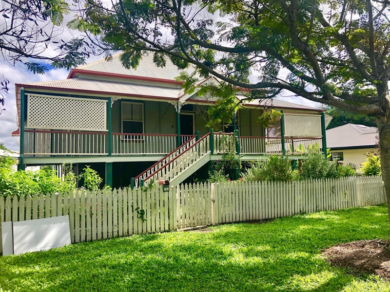 8 Elizabeth Street, Maryborough, QLD 4650