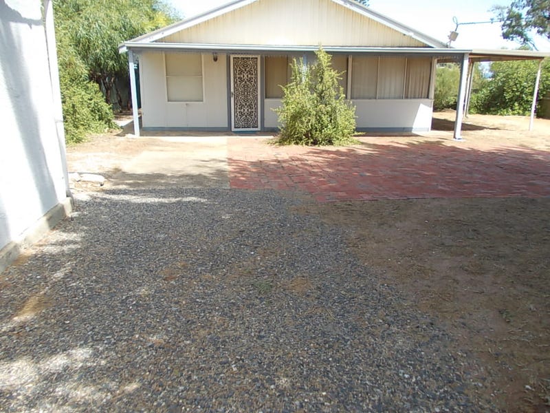 16 ROBERTSON RD, Moana, SA 5169 Property Details