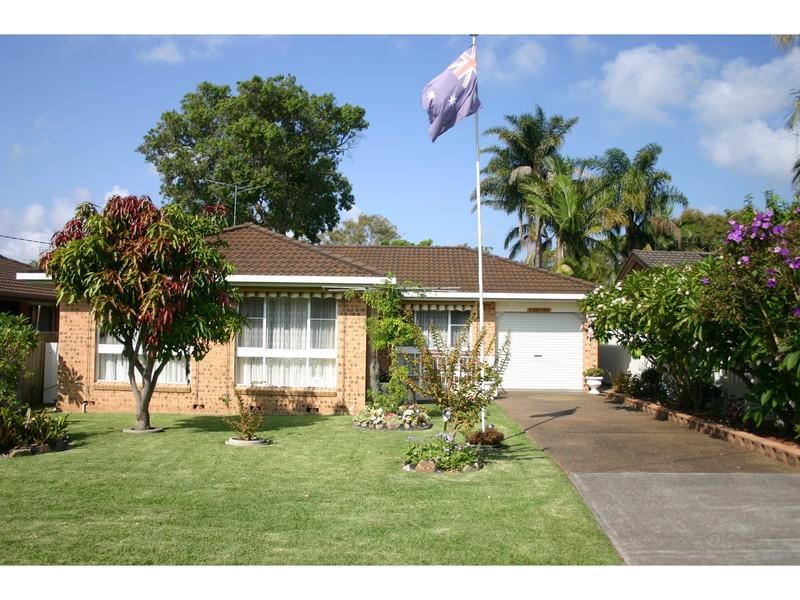 18 Bambara Avenue, Summerland Point, NSW 2259