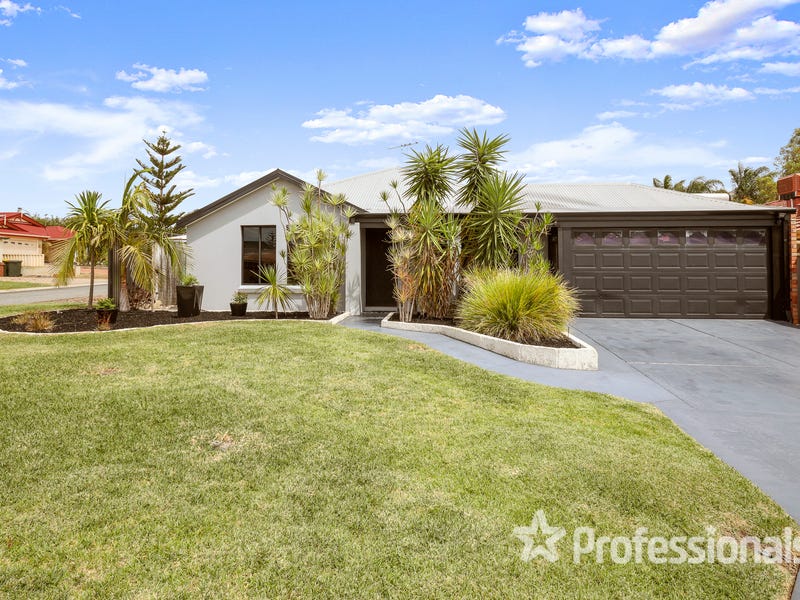 6 Friendly Way, Marangaroo, WA 6064