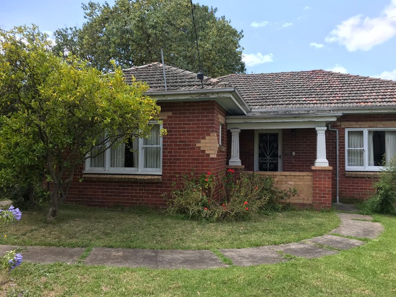 11 Mandall Avenue, Ivanhoe, VIC 3079