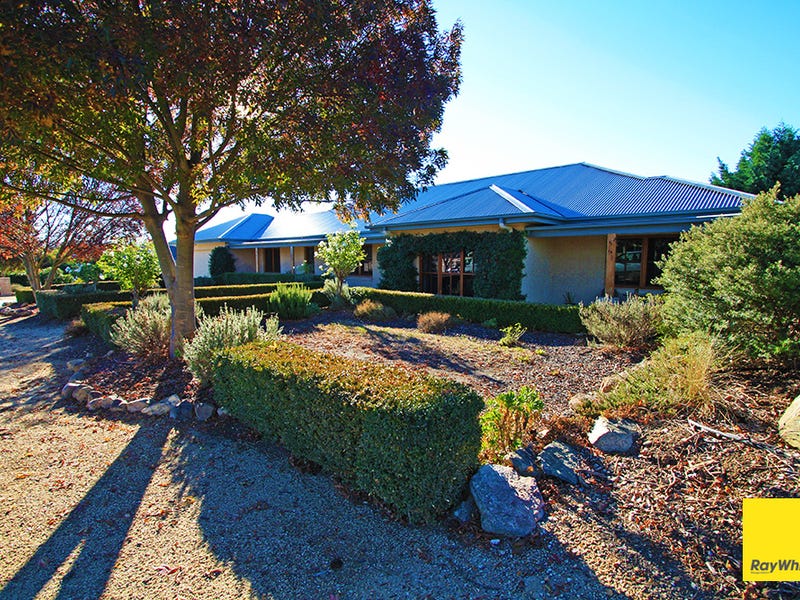 11 Hyland Drive, Bungendore, NSW 2621