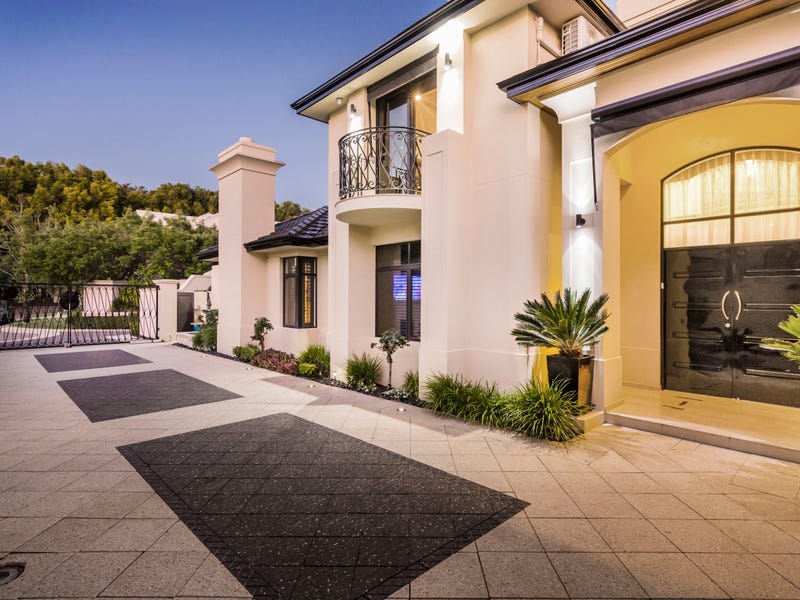 7 Plumosa Mews, Duncraig, WA 6023 House for Sale