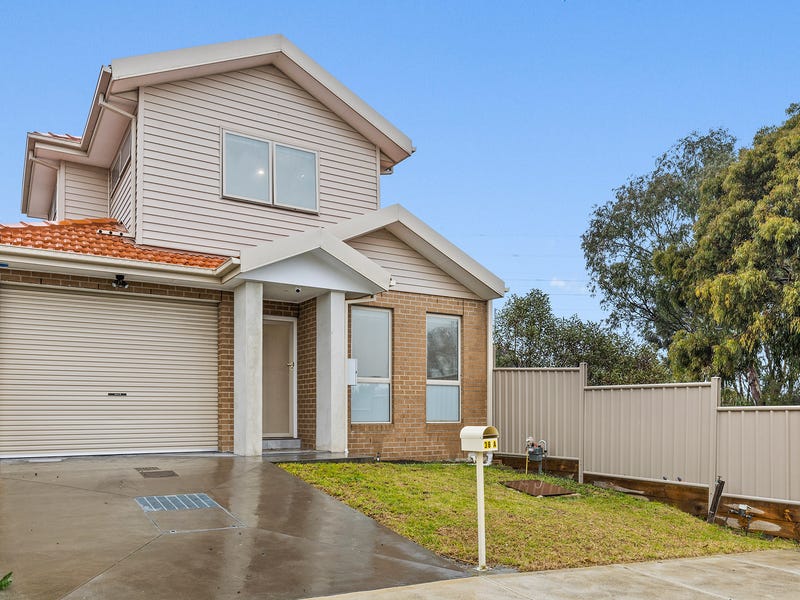 38A Crampton Cres, Mill Park, VIC 3082 - realestate.com.au