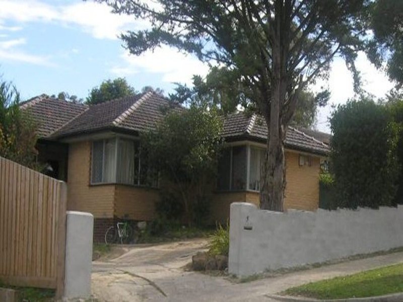 5 Keats Road, Mooroolbark, Vic 3138 Property Details