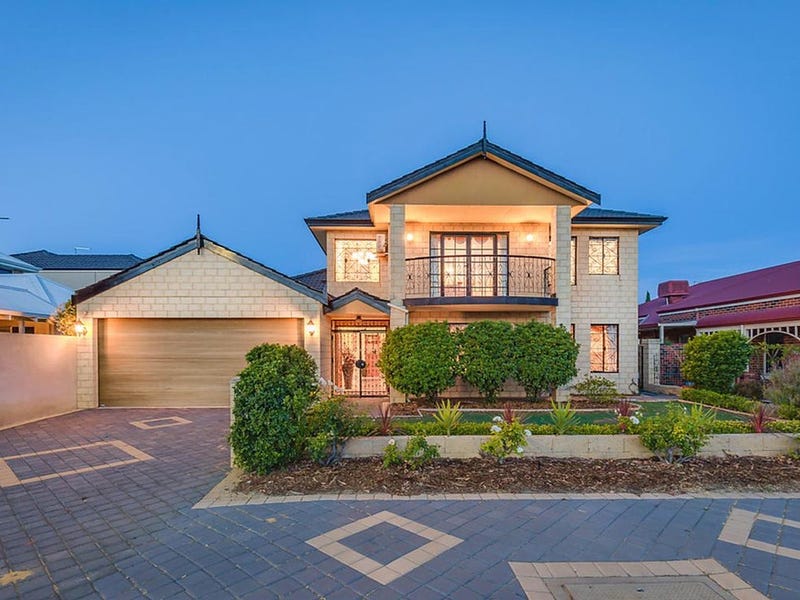 23 Cotoneaster Ramble, Stirling, WA 6021 Property Details