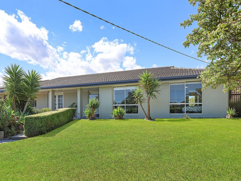 32 Ziegler Parade, Allansford, Vic 3277 House for Sale realestate
