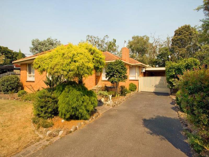 8 Medway Cres, Boronia, VIC 3155