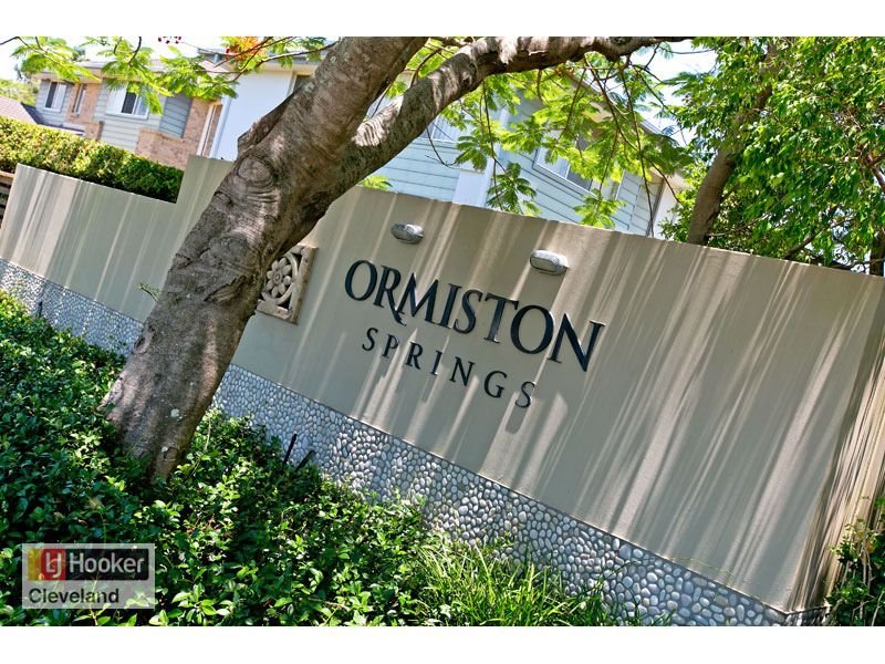 62/122 Gordon Street, Ormiston, Qld 4160 Property Details