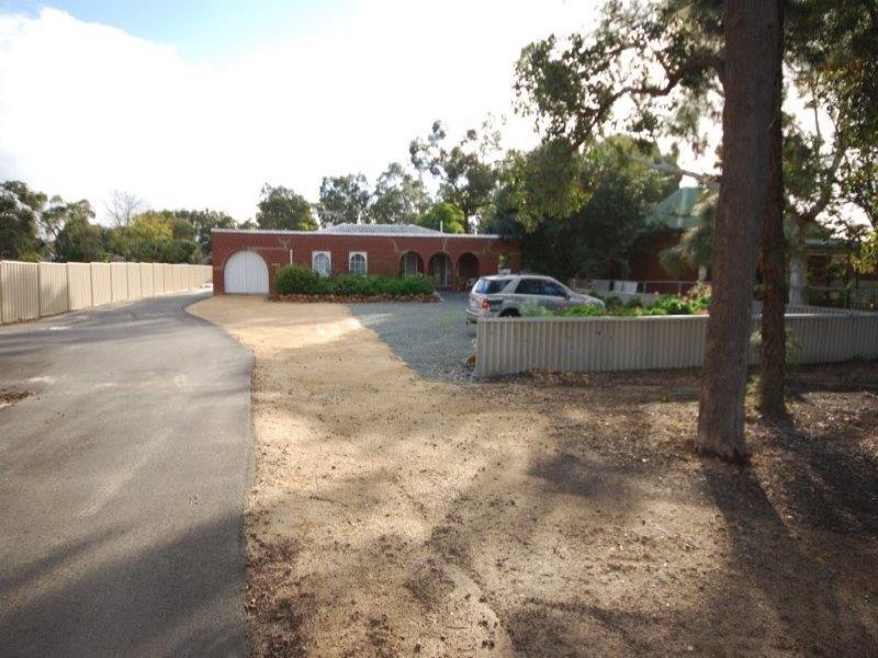 2949 Albany Highway, Kelmscott, WA 6111