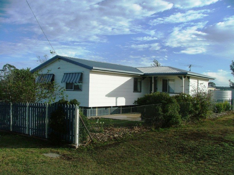 15 Peters Street, Goombungee, Qld 4354 Property Details
