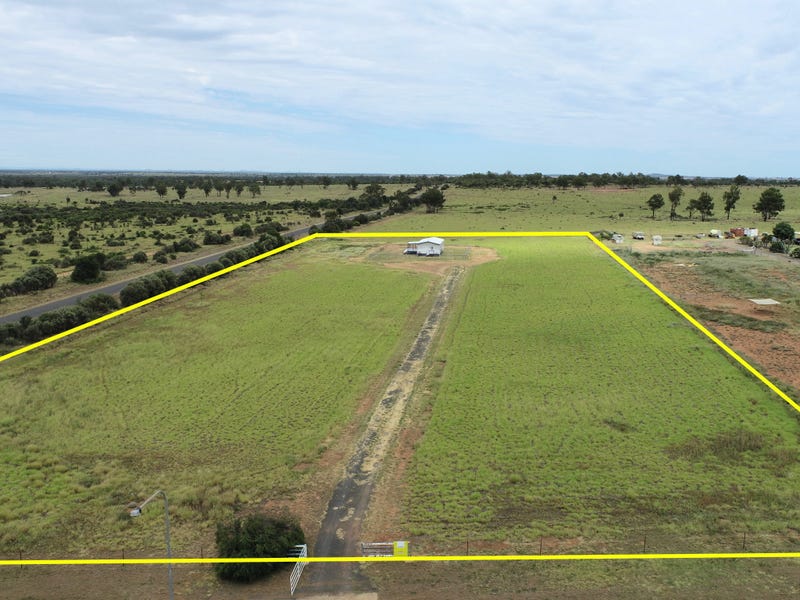 99 Hibernia Road, Capella, Qld 4723 Property Details