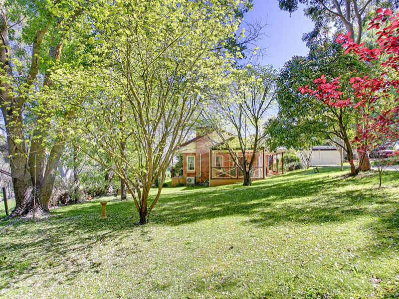 195 Oakwood Road, Oakbank, SA 5243 Property Details