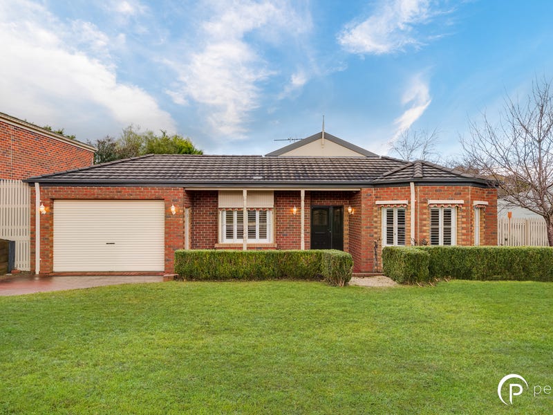 16 Grantham Crescent, Berwick, Vic 3806 Property Details