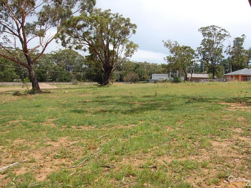 27 Balaclava Street, Balaclava, NSW 2575