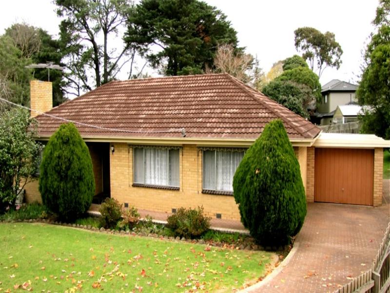 19 Hazeldene Court, Berwick, Vic 3806 Property Details