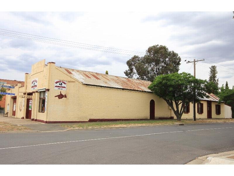 68 Broadway, Dunolly, Vic 3472 Property Details