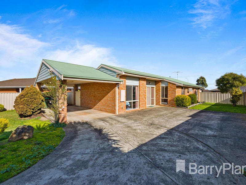 4 Laureth Court, Sebastopol, Vic 3356 House for Sale