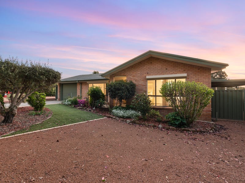 3 Inman Place, Kaleen, ACT 2617 House for Sale