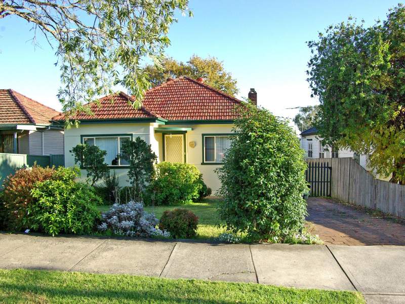 36 Howard Road, Padstow, NSW 2211 Property Details