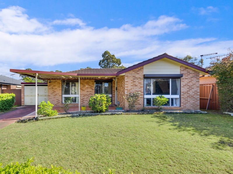 8 Gentian Avenue, Macquarie Fields, NSW 2564 - realestate.com.au