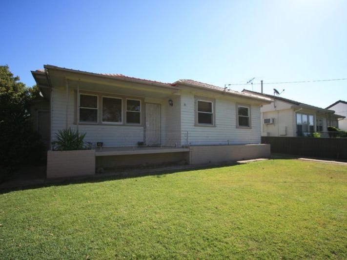 11 Robert Street, Tenambit, NSW 2323