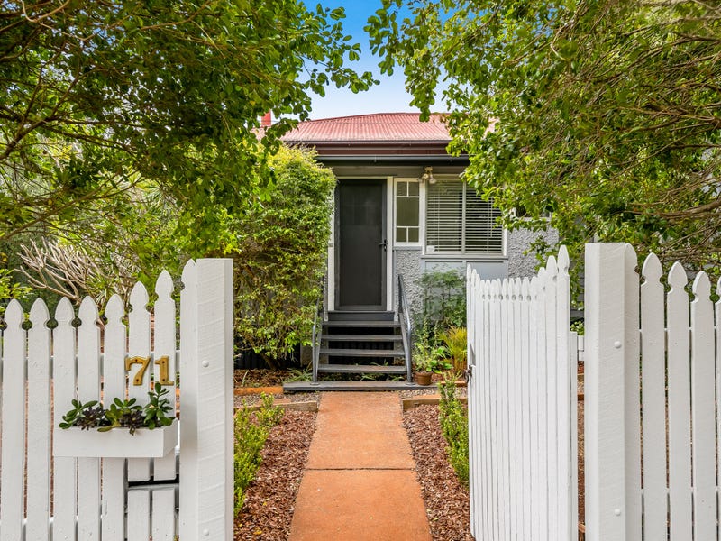 71 Cranley Street, South Toowoomba, QLD 4350