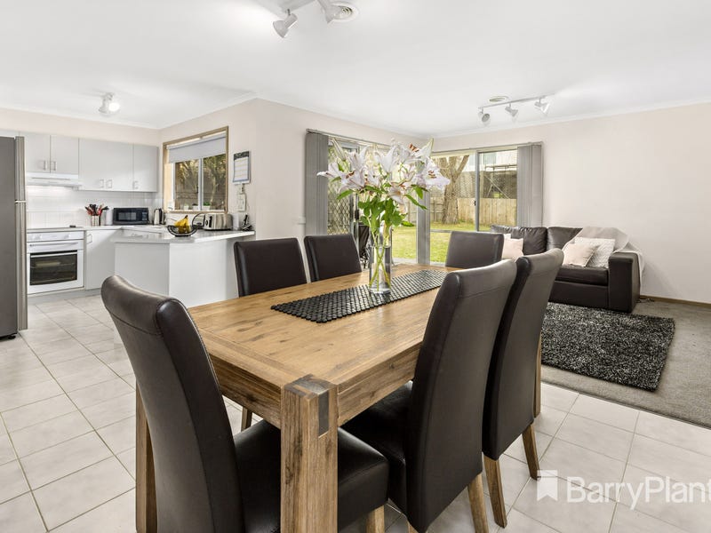 6 Carol Street, Mornington, Vic 3931 Property Details