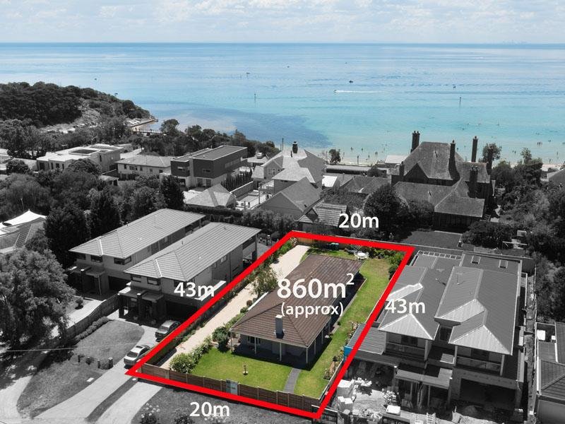 10 Morell Street, Mornington, Vic 3931 Property Details