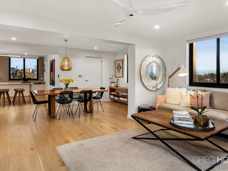 401/142 Park Street, South Melbourne, VIC 3205 401/142 Park Street, South Melbourne, VIC 3205