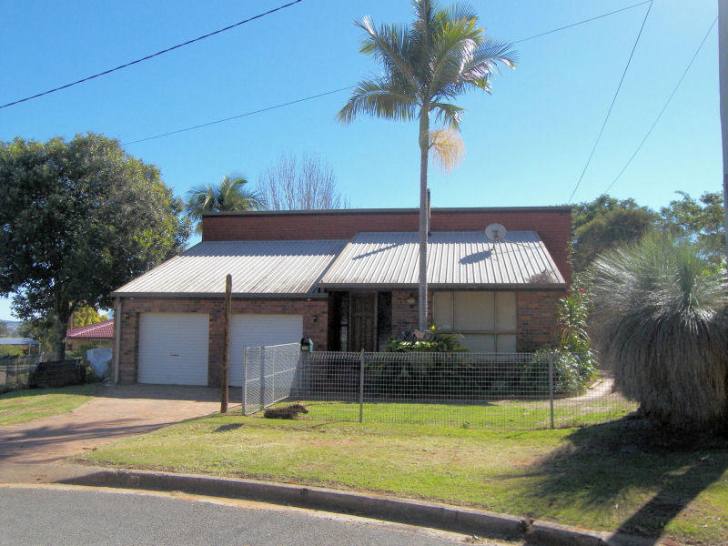 18 Laura Court, Beaudesert, Qld 4285 Property Details