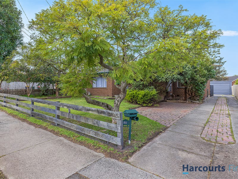 70 Watsons Road, Glen Waverley, VIC 3150 - realestate.com.au