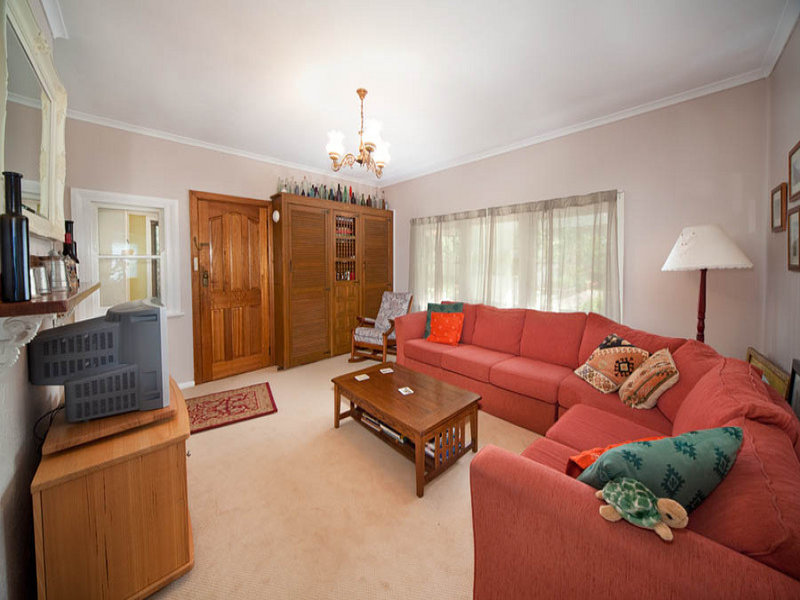 97 Station Street, Blackheath, NSW 2785