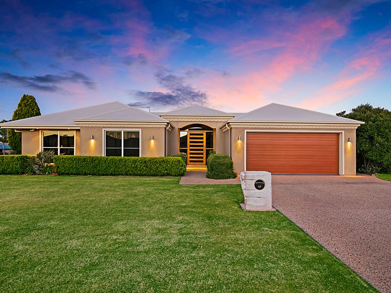 17 Bridget Court, Middle Ridge, QLD 4350