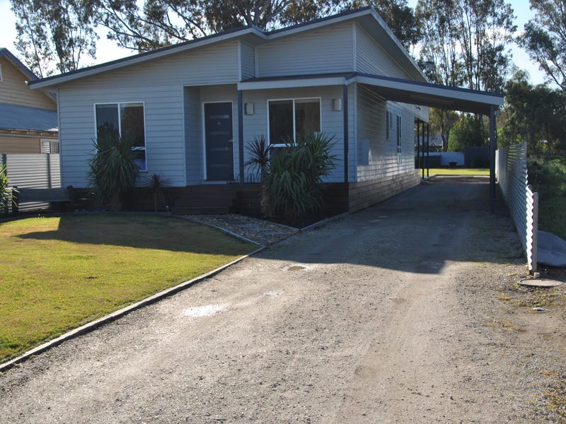 11 Arbuthnot Street, Koondrook, VIC 3580