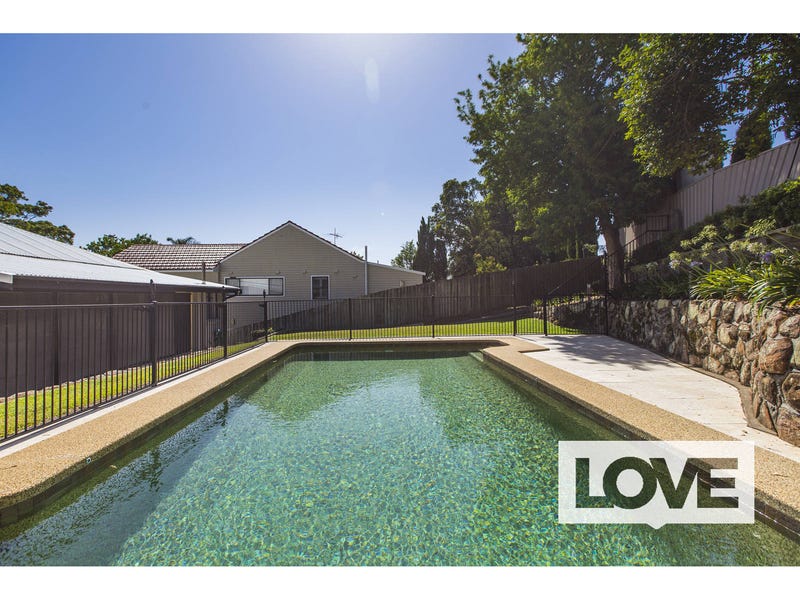 26 Mountain View Parade, New Lambton Heights, NSW 2305