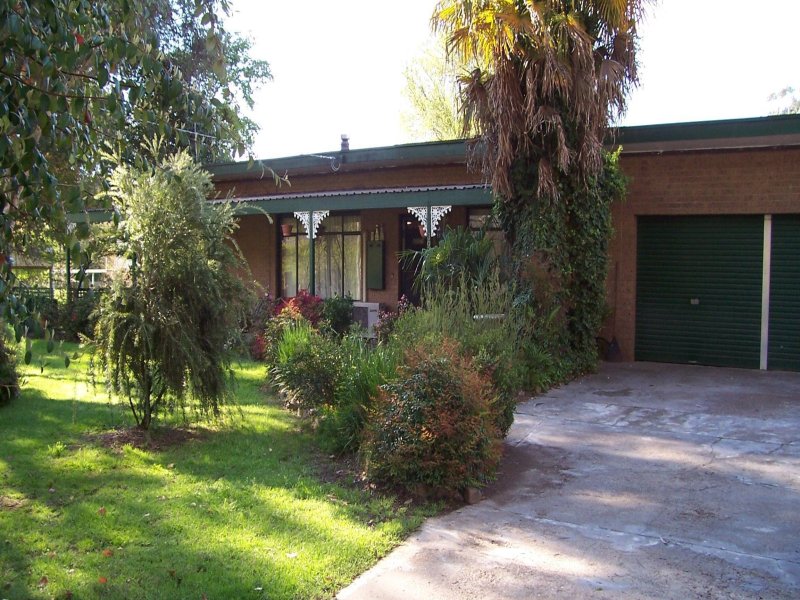 39 Gavan Street, Bright, Vic 3741 Property Details