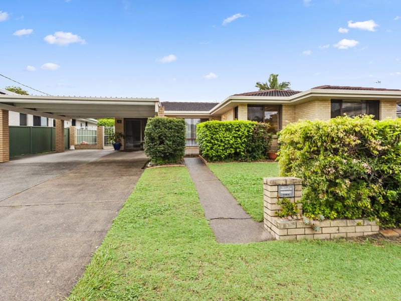 25 Sandpiper Drive, Burleigh Waters, Qld 4220