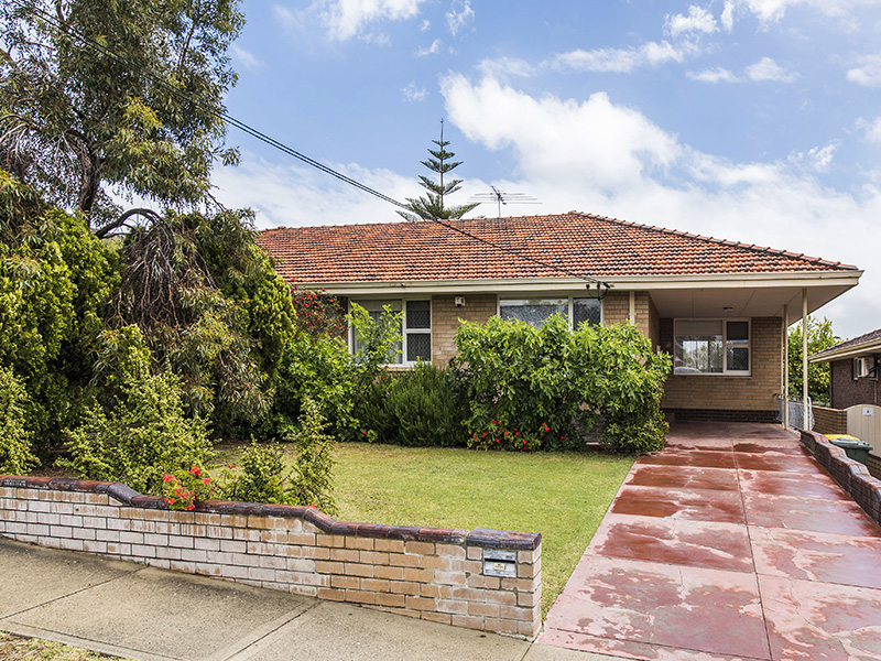 57 York Street, Beaconsfield, WA 6162