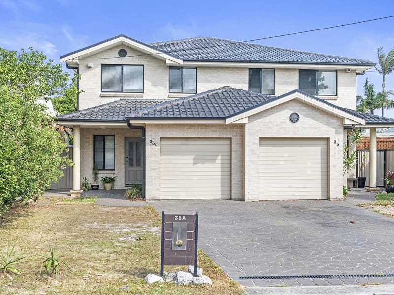 35 Warburton Street, Chifley, NSW 2036