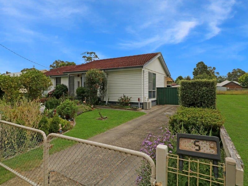 9 Cameron Street, Cann River, VIC 3890