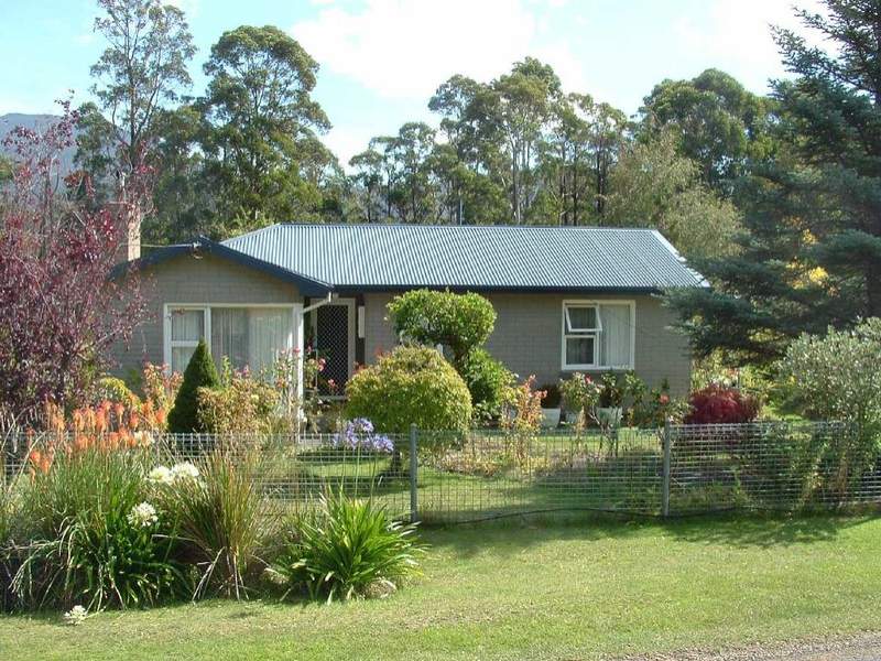 Property 105633086, Collinsvale, Tas 7012 Property Details