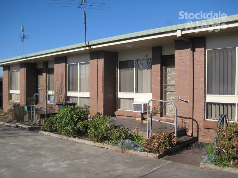 2/16 Hopetoun Road, Drouin, VIC 3818
