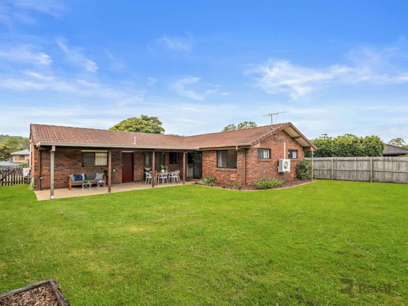 33 Barnard Street, Carindale, Qld 4152 Property Details