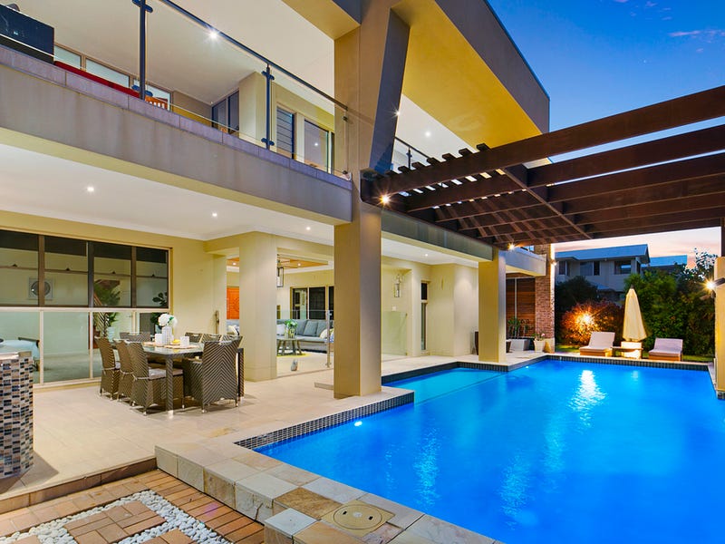 2 Vantage Cres, Wellington Point, QLD 4160