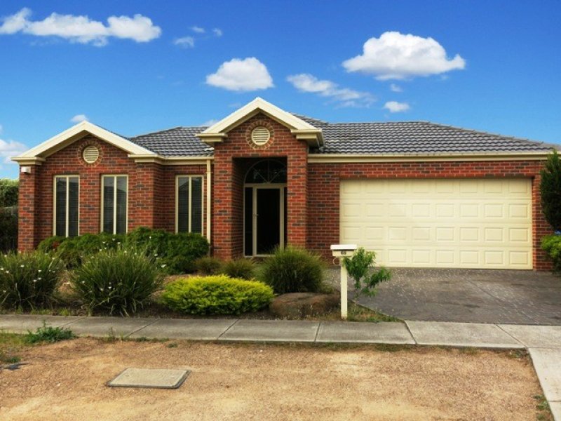 68 Lancaster Drive, Point Cook, VIC 3030